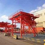 Masinis maitinimo bunkeris